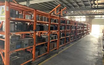 Plastic extrusion mold, tool, plastic injection mo...