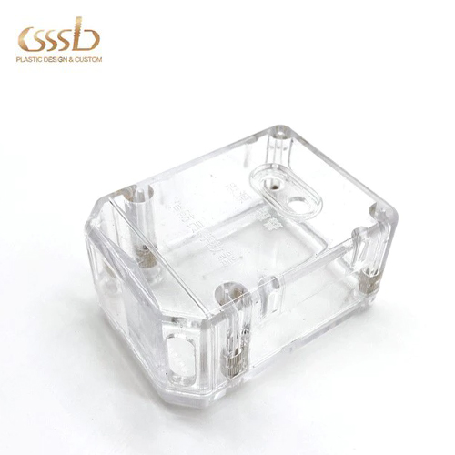 Clear injection molded part