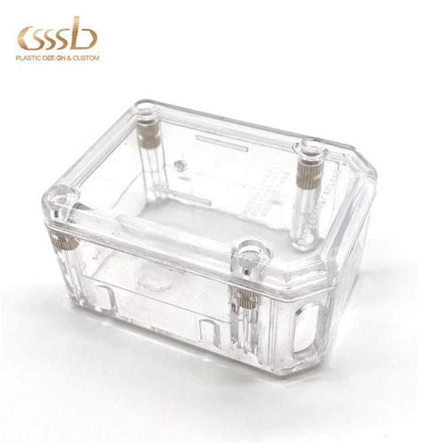 Clear injection molded part